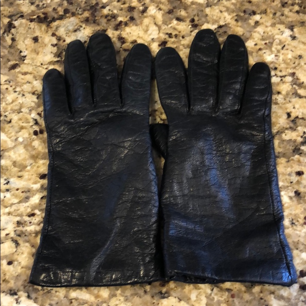 Ladies leather dress gloves